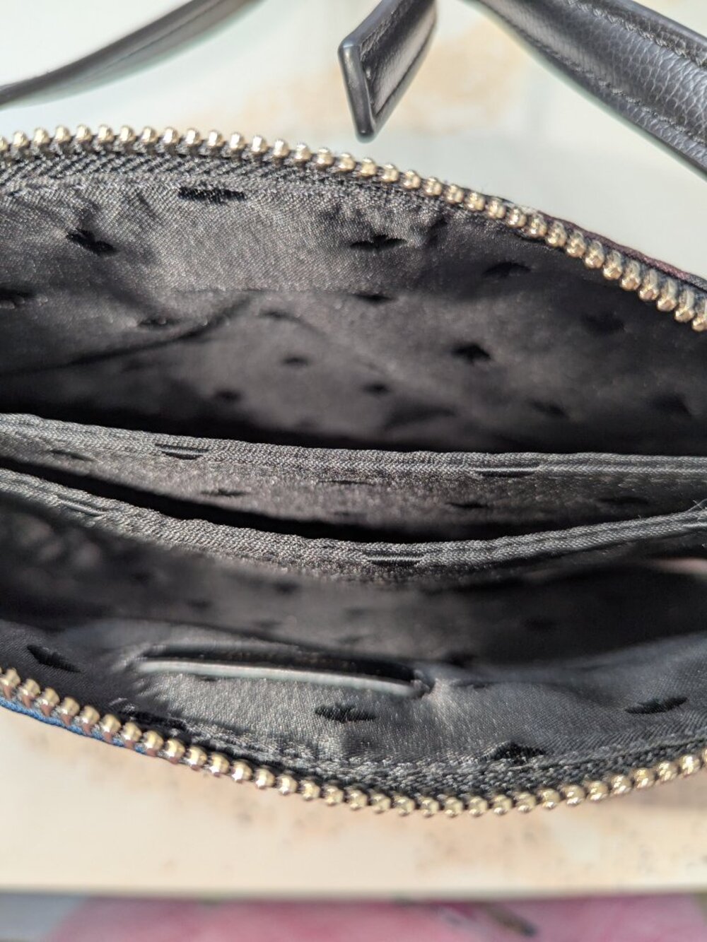 🔥LS🔥kate spade Black Floral Crossbody - Picture 3 of 5